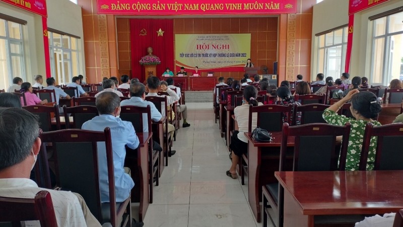 Đại biểu HĐND tỉnh và đại biểu HĐND thành phố Hạ Long tiếp xúc cử tri trước kỳ họp thường lệ giữa năm 2022